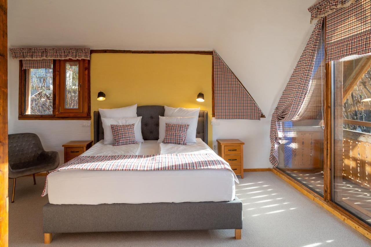 Casele Cu Stuf B&B Haus Ulrike Sălicea 外观 照片