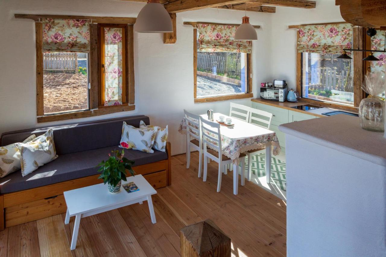 Casele Cu Stuf B&B Haus Ulrike Sălicea 外观 照片